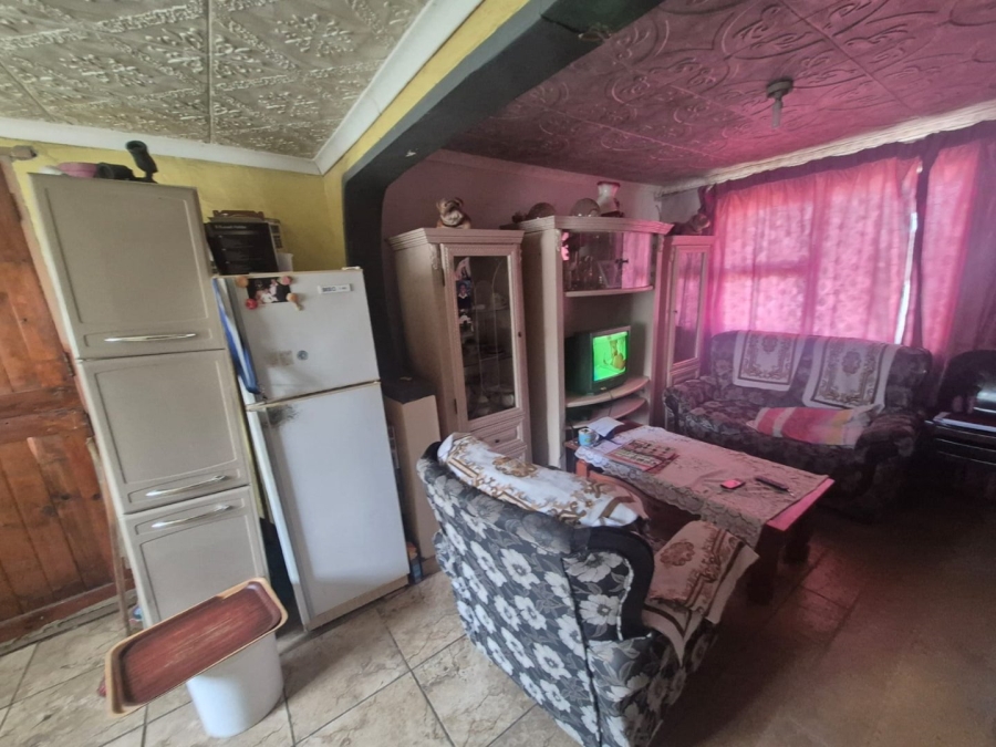 2 Bedroom Property for Sale in Kwazakhele Eastern Cape